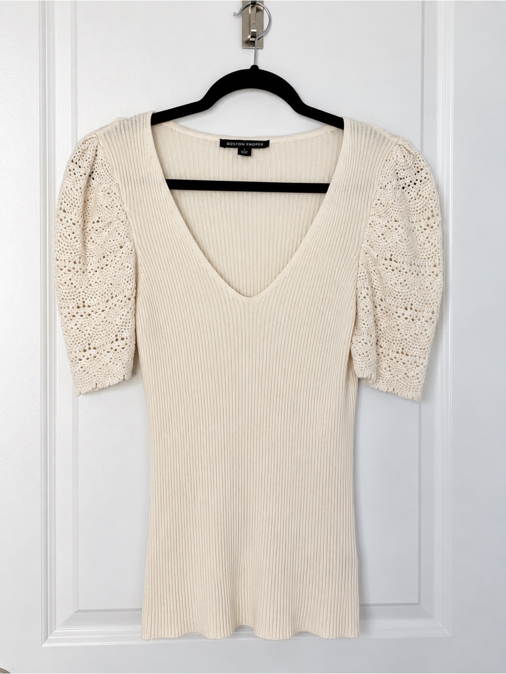 Boston Proper Cream Ribbed V Neck Crochet Puff Sleeve Sweater Top Size Small